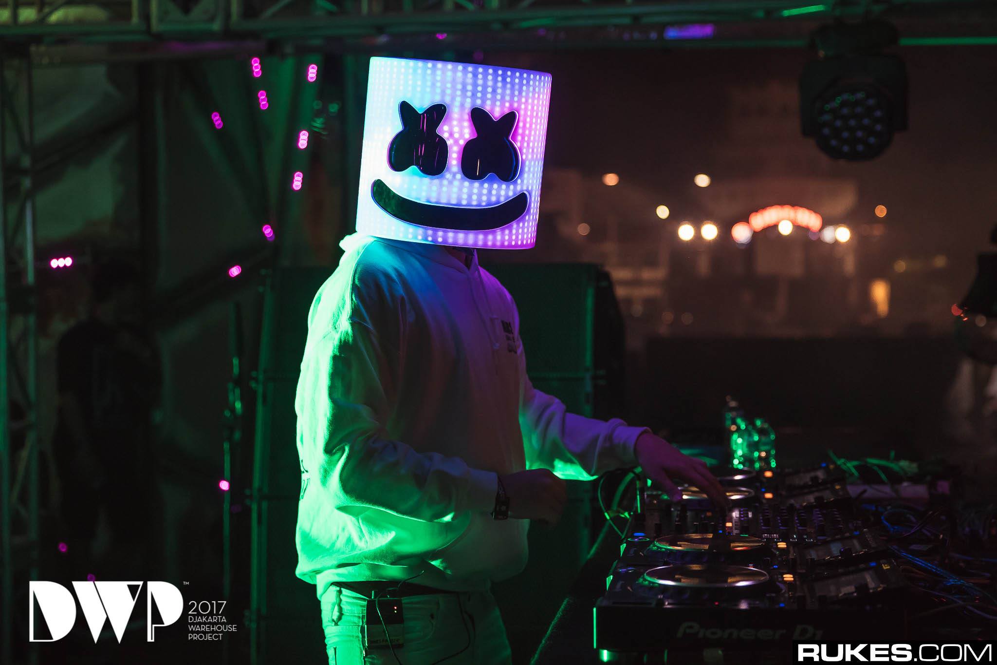 D.W.P - Djakarta Warehouse Project Keep smiling.